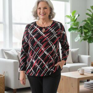 Alfred Dunner Knit Black Red Peep Hole Sequin Top Blouse 1X Shirt